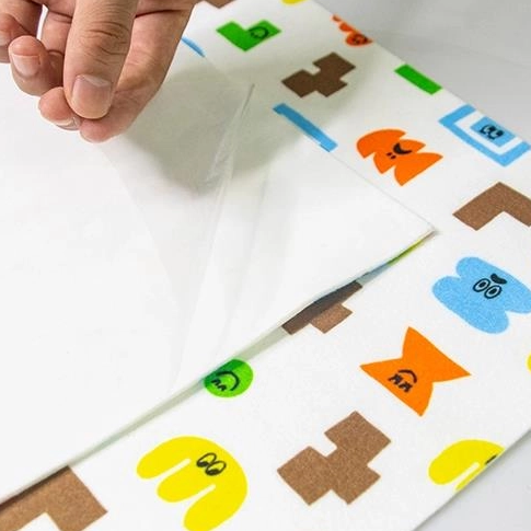 Une chaîne d'approvisionnement de haute qualité permet aux revendeurs de s'emparer du marché fonctionnel — Tapis de sol Crystal Velvet