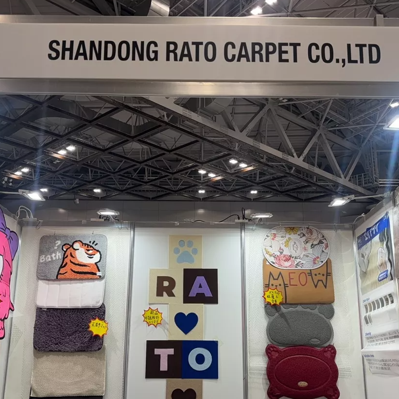 Les tapis de rato brillent à Tokyo Gift Show