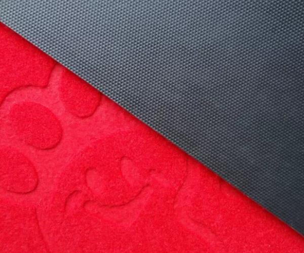 Close up de support de porte en relief brossé